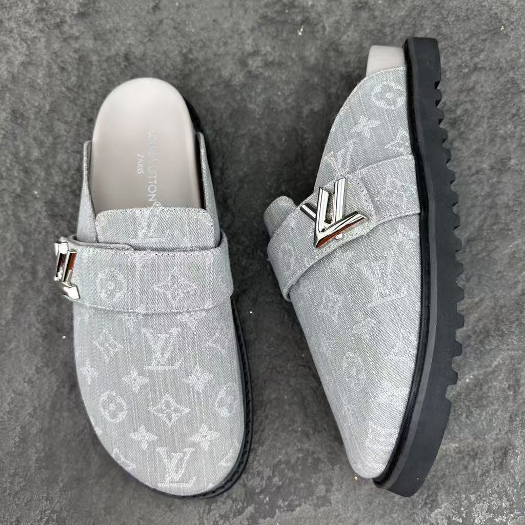 L X V SLIPPERS