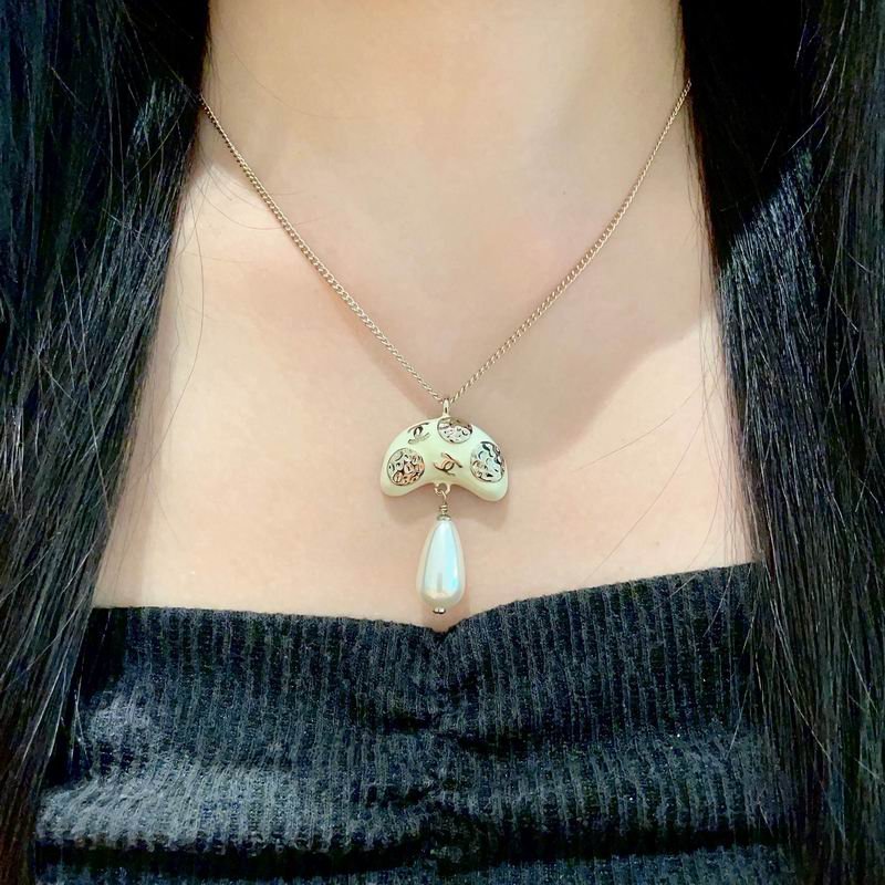 Chane Necklace