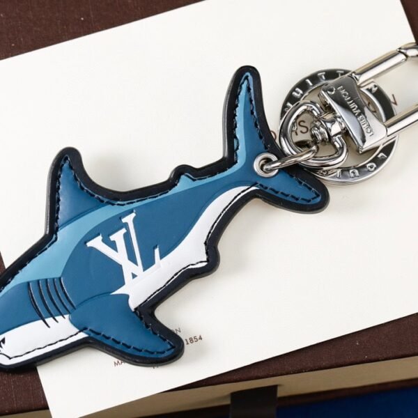 L X V Key Ring