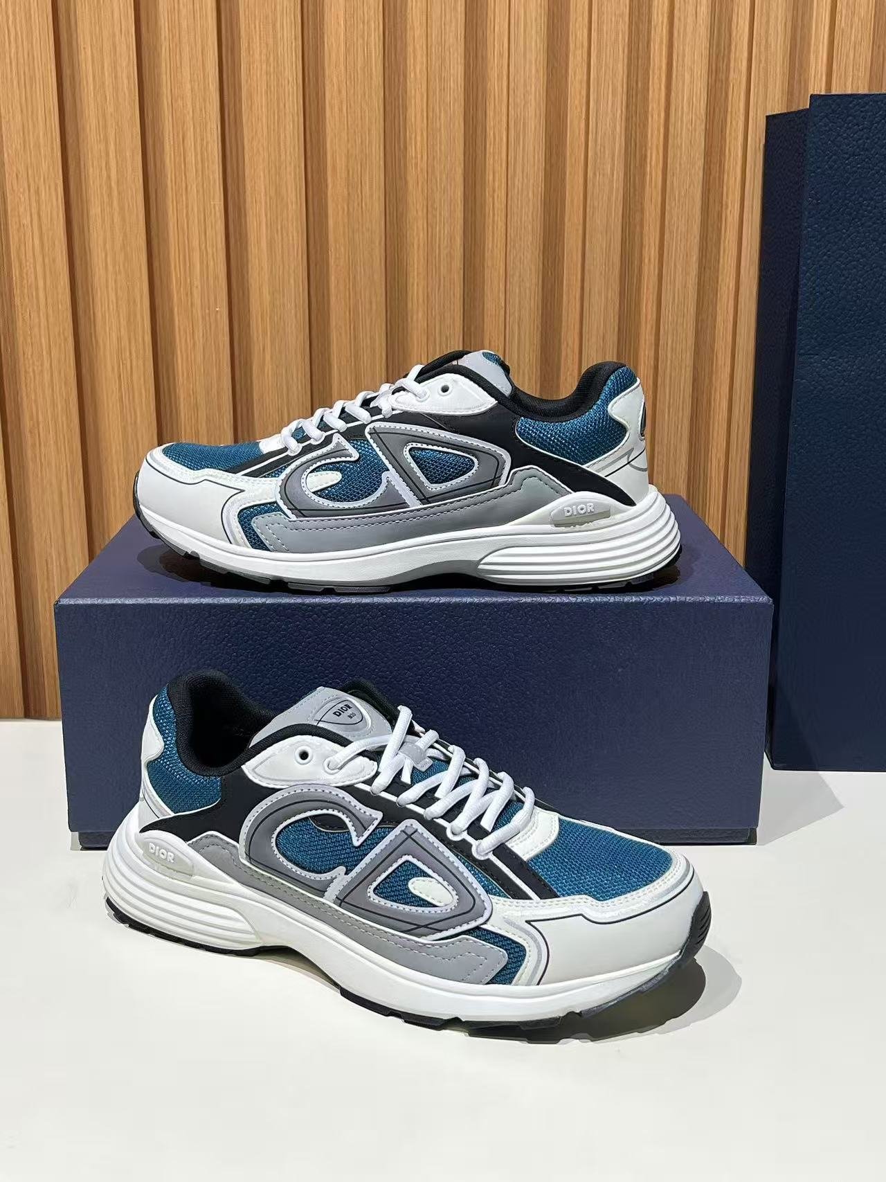 DR b30 sneaker