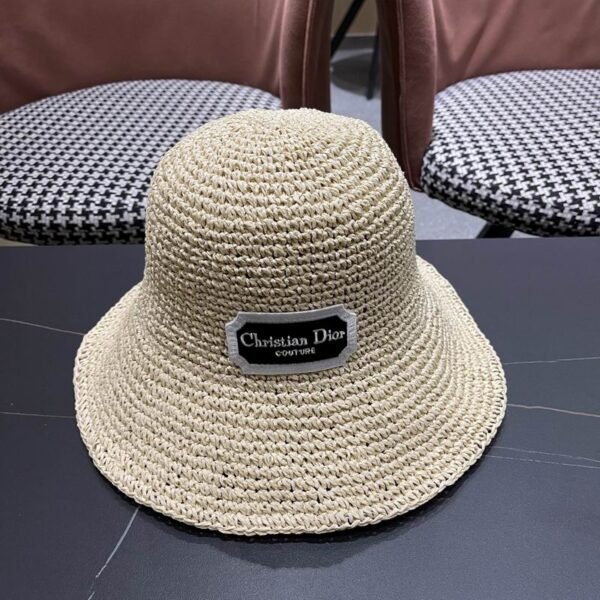 DR hat