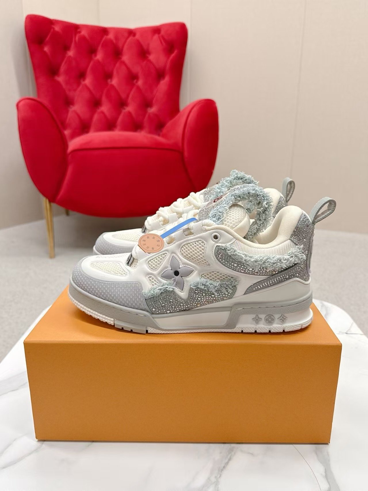 L X V RUNNER TATIC sneakers