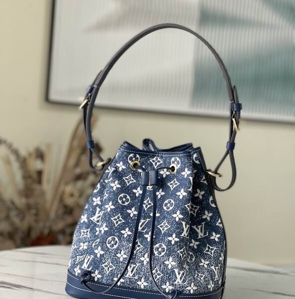 L X V Bucket Bags