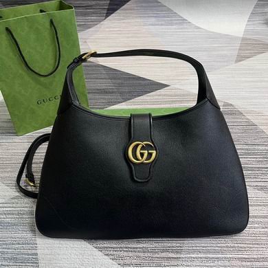 GUC Shoulder bag 47X43X3cm