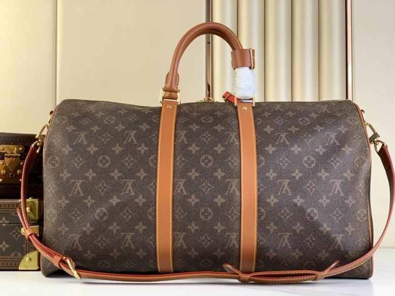 L X V travelling bag 50X29X23cm