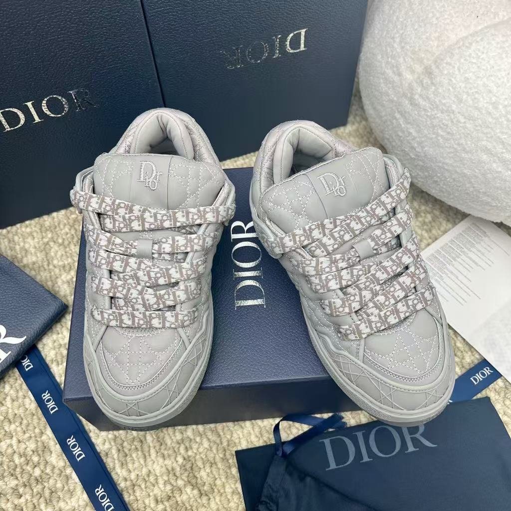 DR B9S Sneaker