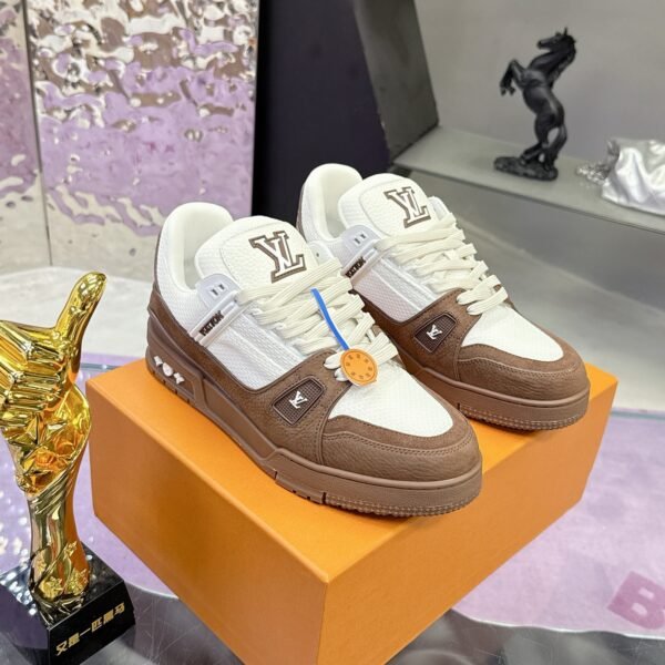 L X V SNEAKERS