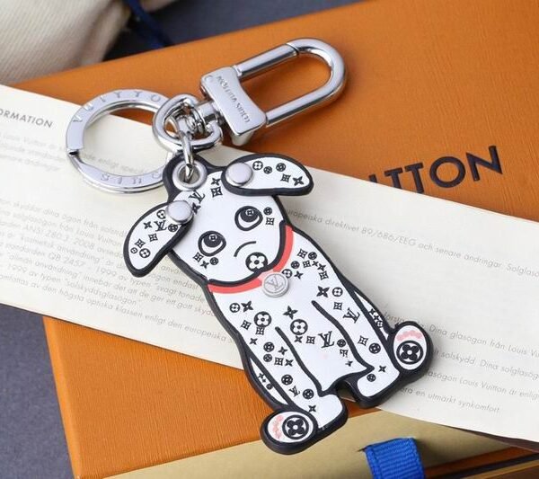 L X V Key Ring