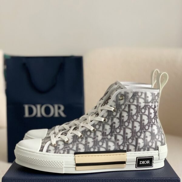 DR B23 Sneaker