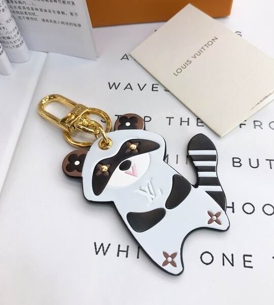 L X V Key Ring