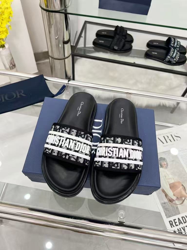 DR Aqua 2025 Sandals