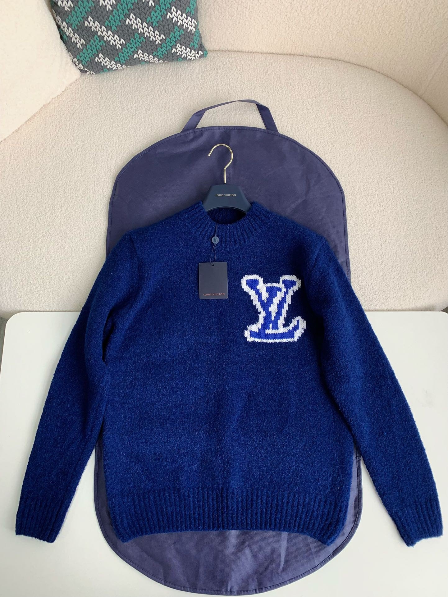 L X V 23FW Sweater