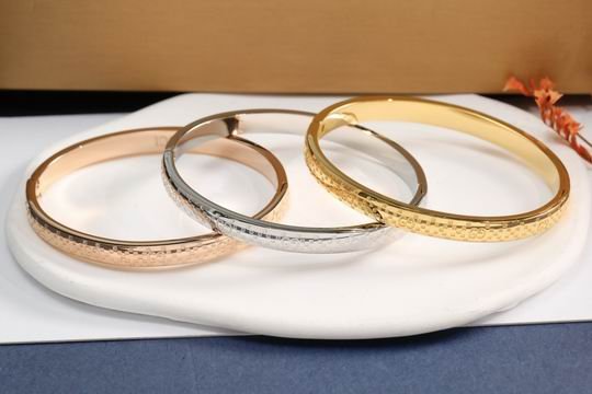 GUC Bracelets