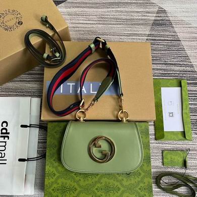 GUC Shoulder bag 22x13x5.5cm