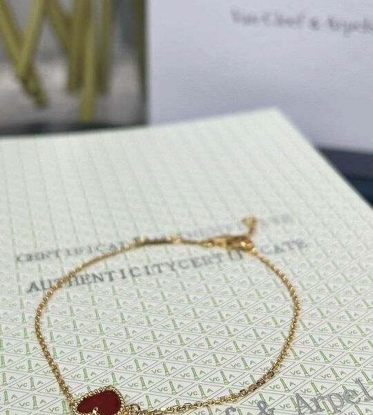 VanCleeArp Bracelets