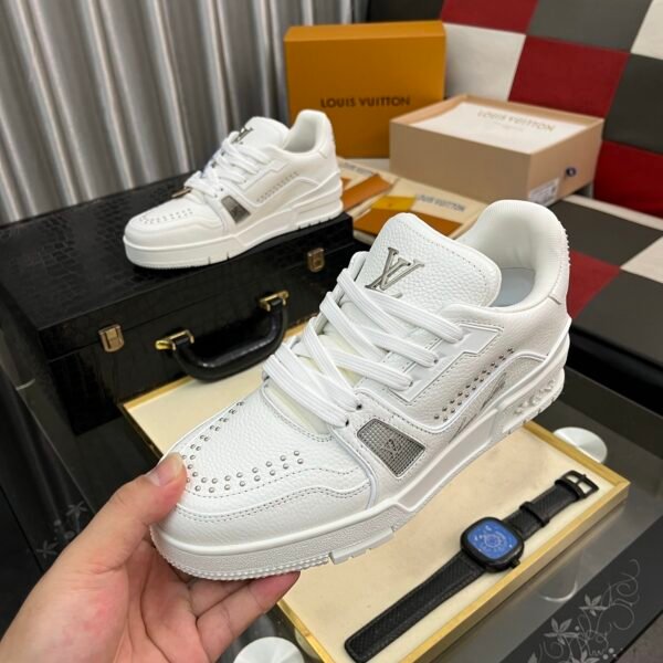 L X V TRAINER Sneakers