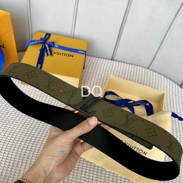 L X V Belt