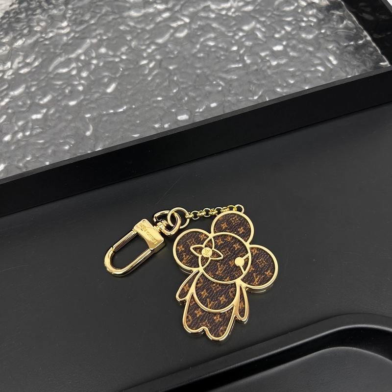 L X V Key Ring（Multiple colors）