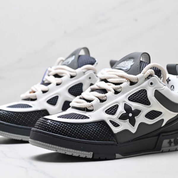L X V Skate Sneaker